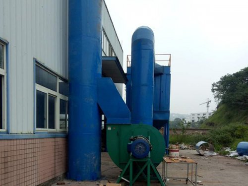 新疆砂轮厂除尘器安装现场